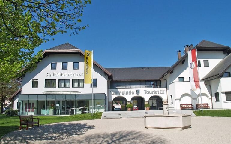 Dorfplatz | Gemeindeamt Anif